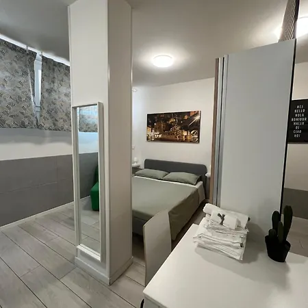 Appartement White Roses- Free Park Mazzini Sant'orsola Bologna